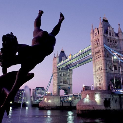 A picture of Tower bridge at a trip of LSI Summer Schools in London.