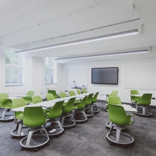 A picture of a lecture hall at Oxford Brookes University for summer school programme